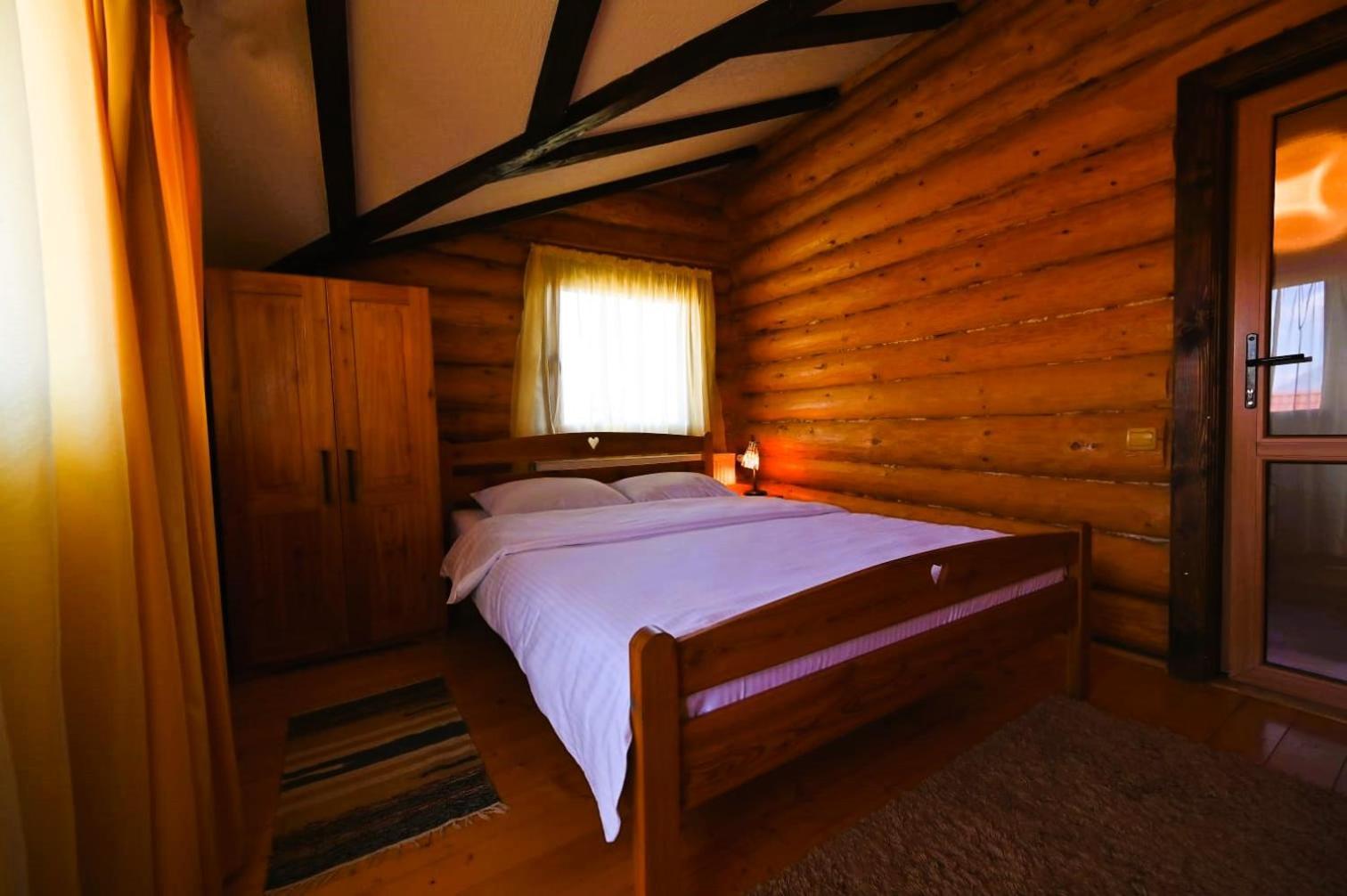 Casa De Lemn Villa Rîşnov Eksteriør bilde